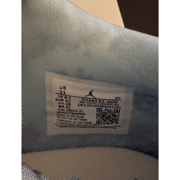 Women's Jordan 1 Low Se Canvas Iris Whisper Sail Size 11- DQ4151-500 - Picture 8 of 9